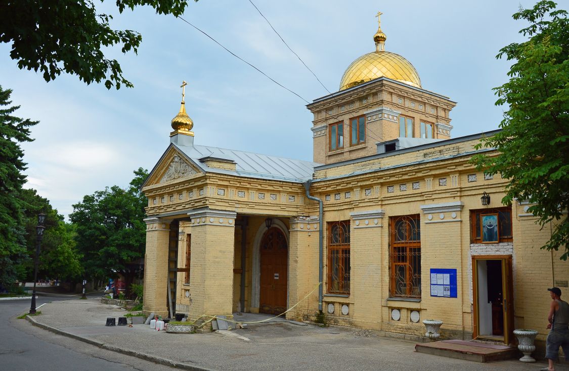 Железноводск. Церковь Покрова Пресвятой Богородицы. художественные фотографии