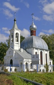 Жуков. Церковь Владимирской иконы Божией Матери и Георгия Победоносца
