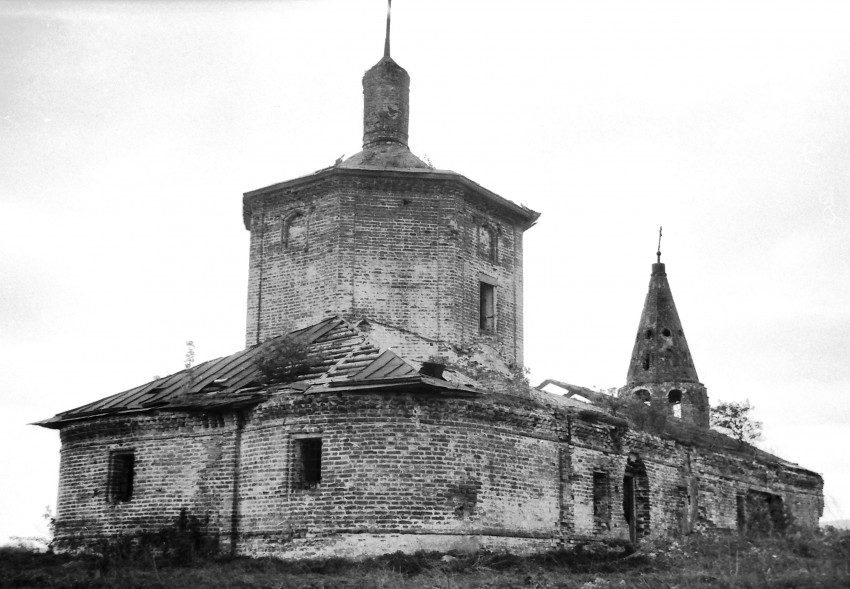 Церковь Иоанна Богослова, Фёдоровское (Жуковский район, Калужская область). фасады