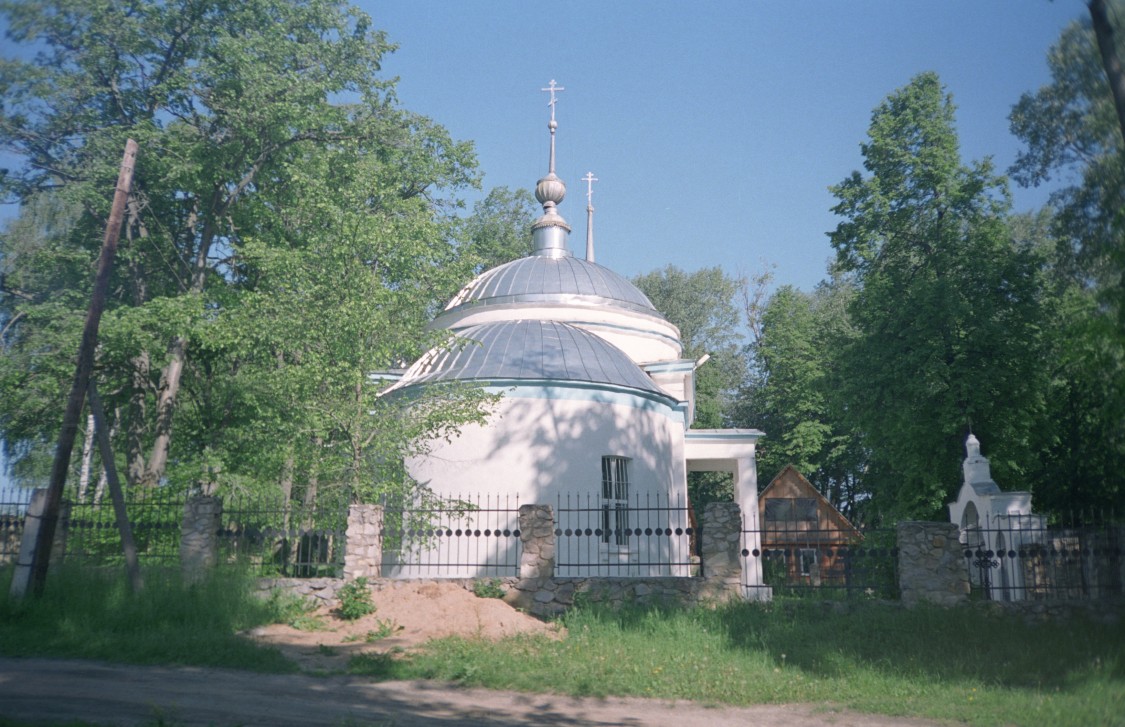 Кутепово. Церковь Михаила Архангела. фасады