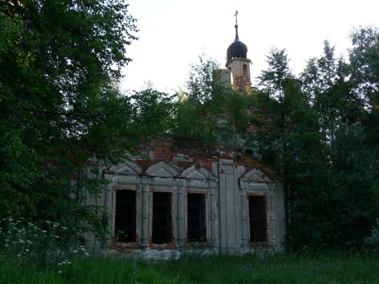 Церковь Троицы Живоначальной, Запажье (Жуковский район, Калужская область). архитектурные детали