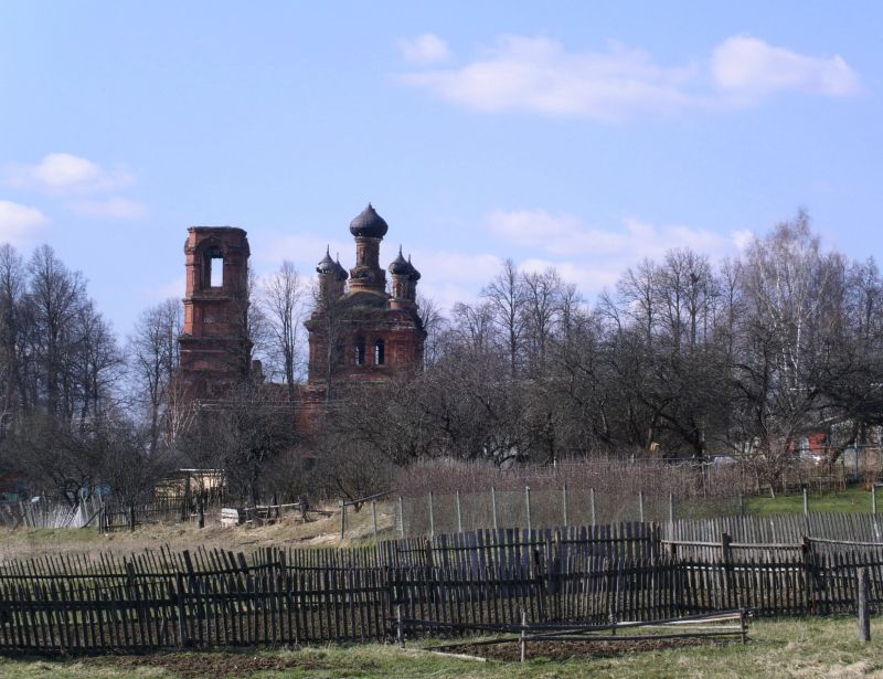 Церковь Николая Чудотворца, Поречье (Малоярославецкий район, Калужская область). общий вид в ландшафте, вид с юго-востока