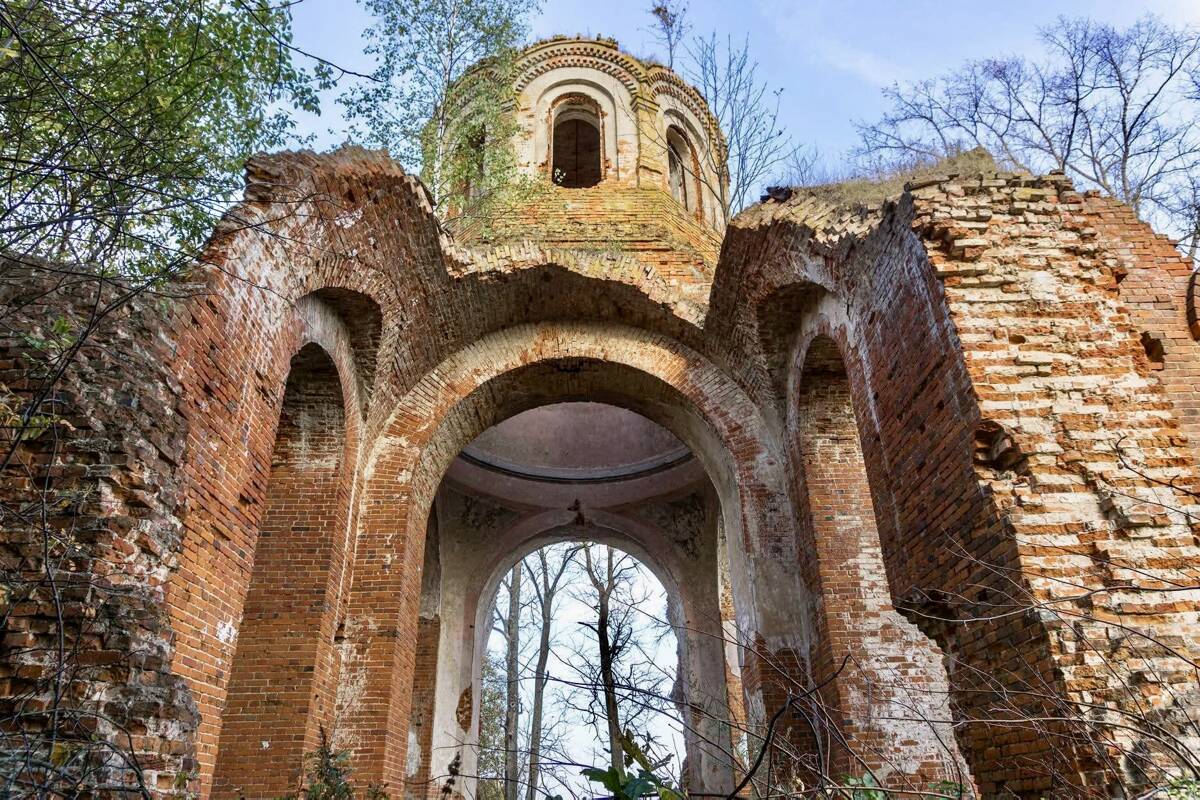 Церковь Никиты мученика, Казариново (Малоярославецкий район, Калужская область). архитектурные детали