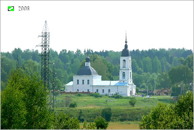 Церковь Успения Пресвятой Богородицы, Дмитриевский Погост (Кольчугинский район, Владимирская область). общий вид в ландшафте, Общий вид с северо-запада