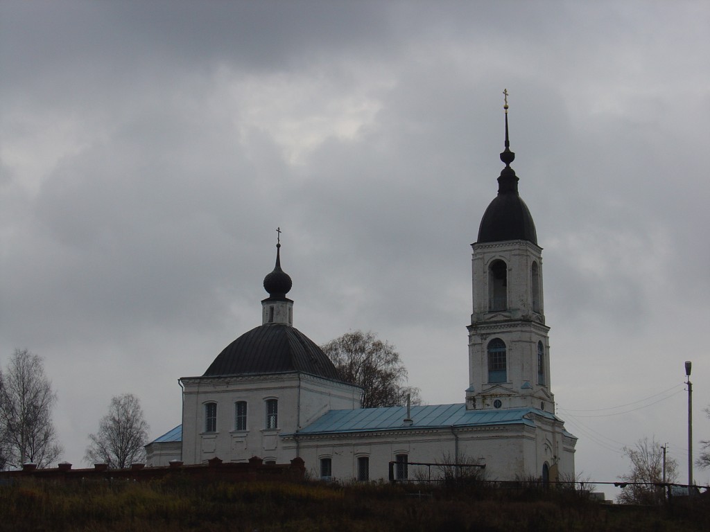 Церковь Успения Пресвятой Богородицы, Дмитриевский Погост (Кольчугинский район, Владимирская область). фасады