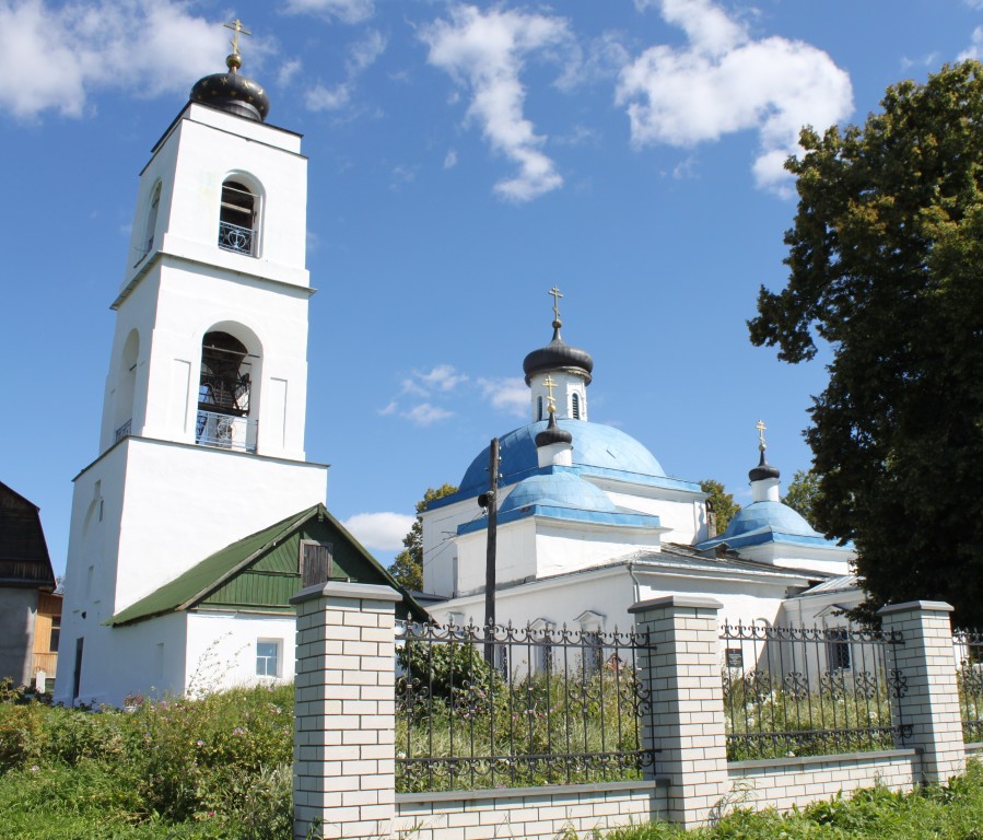 Церковь Покрова Пресвятой Богородицы, Давыдовское (Кольчугинский район, Владимирская область). фасады, Вид с северо - запада