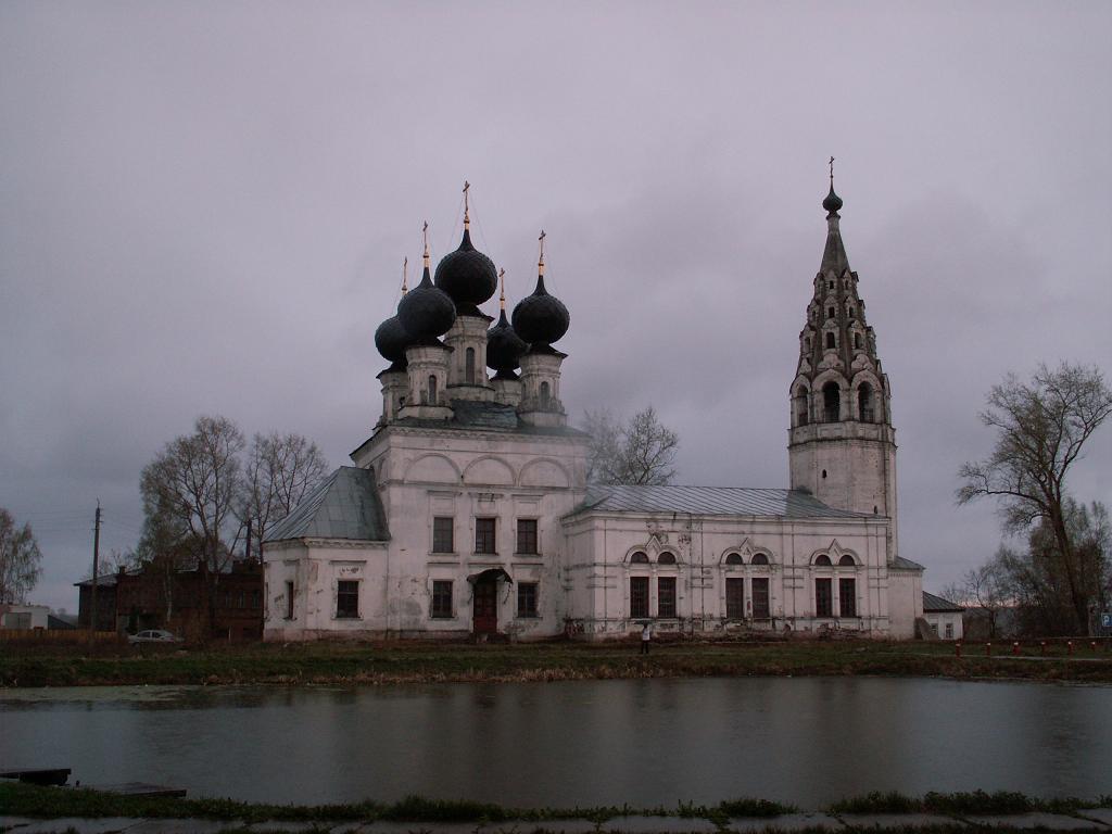 Сусанино. Церковь Воскресения Христова. фасады