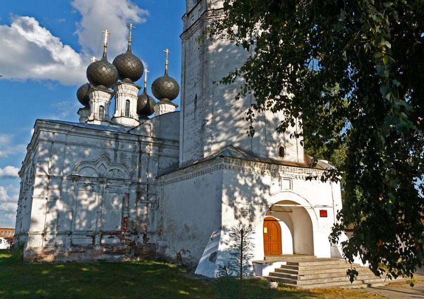 Сусанино. Церковь Воскресения Христова. архитектурные детали