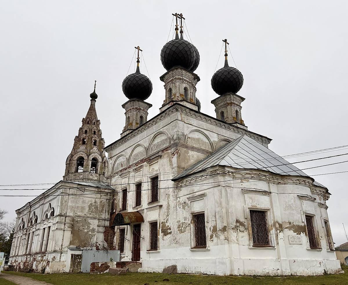 Вид с юго-востока, фасады. Церковь Воскресения Христова, Сусанино (Сусанинский район, Костромская область)