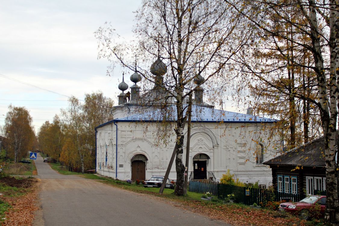 Церковь Покрова Пресвятой Богородицы, Сусанино (Сусанинский район, Костромская область). общий вид в ландшафте