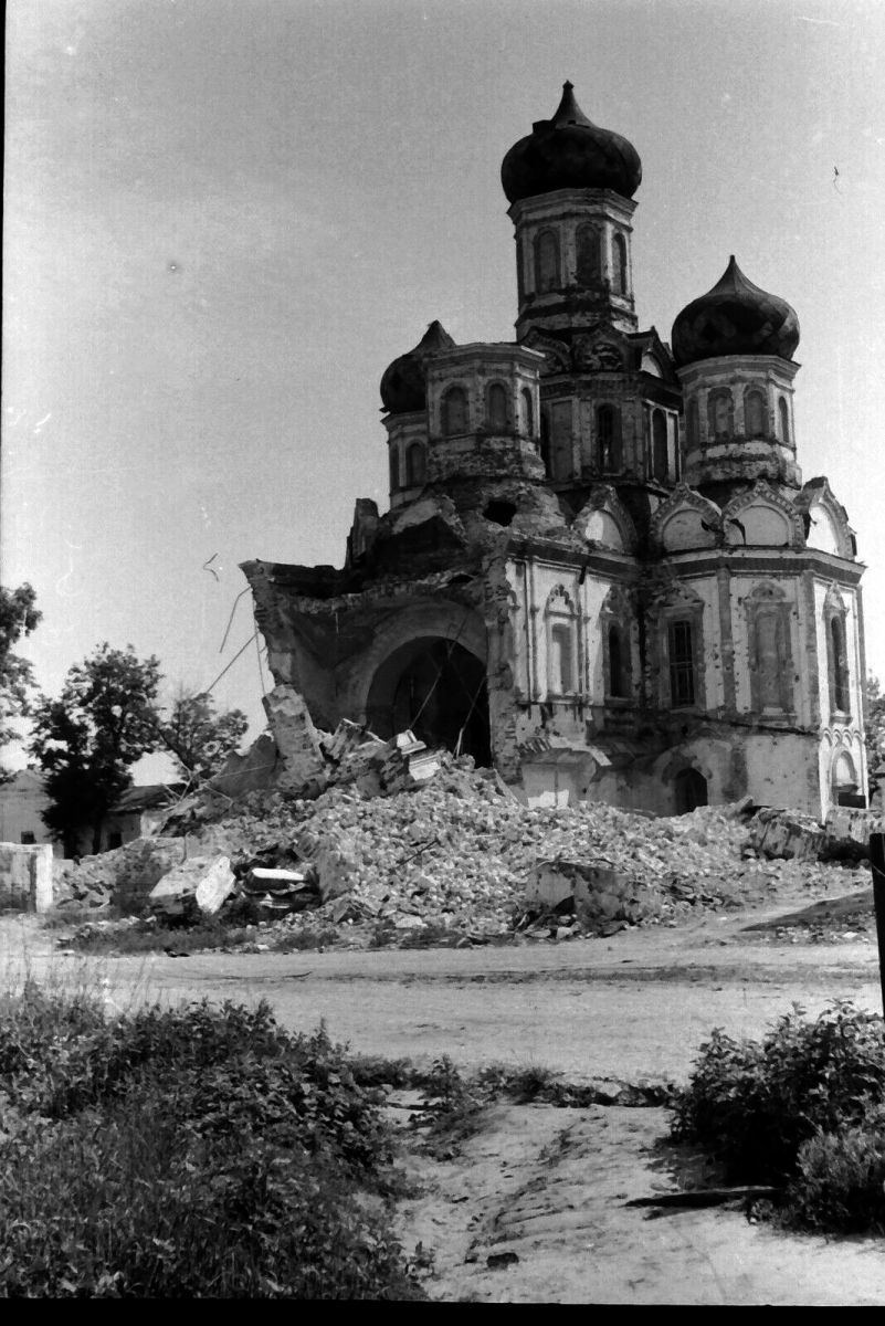 Изюм. Собор Спаса Преображения. архивная фотография, Фото 1942 г. с аукциона e-bay.de