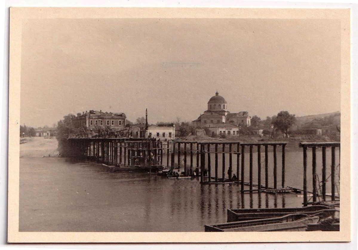 Изюм. Церковь Воздвижения Креста Господня. архивная фотография, Фото 1942 г. с аукциона e-bay.de