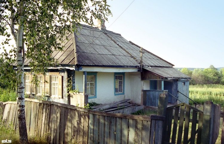 Церковь Покрова Пресвятой Богородицы, Великая Бабка (Чугуевский район, Украина, Харьковская область). фасады