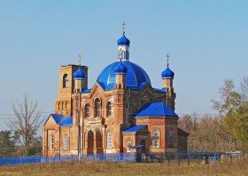 Карасевка. Церковь Покрова Пресвятой Богородицы