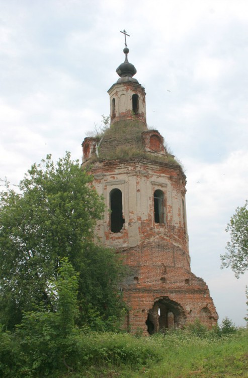 Серпейск. Церковь Спаса Преображения. фасады