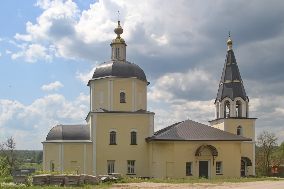 Серпейск. Церковь Николая Чудотворца. фасады