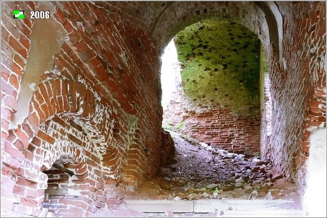 Церковь Иоанна Богослова, Меркутино (Вязниковский район, Владимирская область). интерьер и убранство, Южная лестница на второй ярус церкви