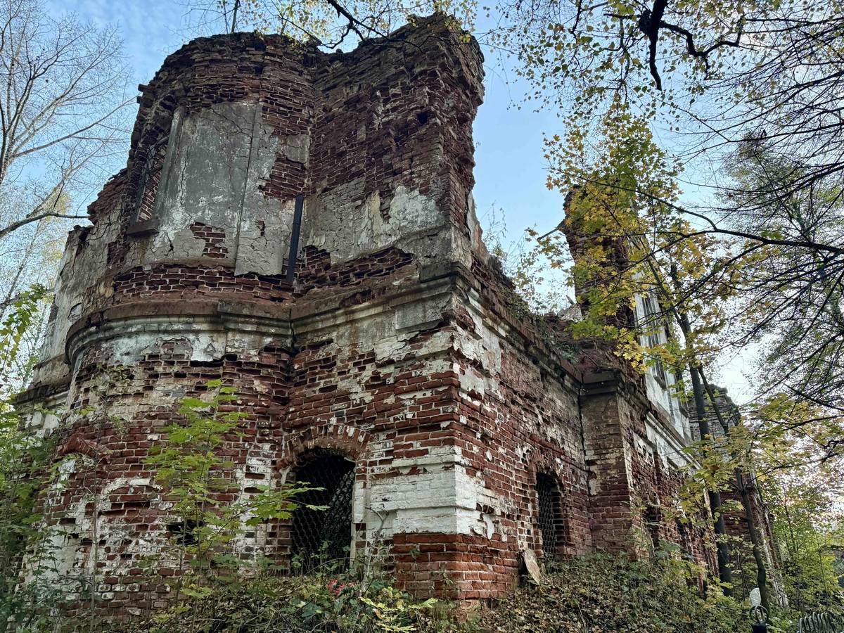 Церковь Иоанна Богослова, Меркутино (Вязниковский район, Владимирская область). архитектурные детали