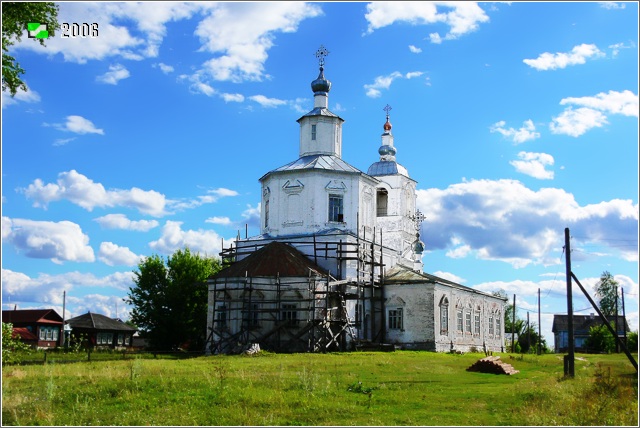 Молотицы. Церковь Успения Пресвятой Богородицы. дополнительная информация, Вид с северо-востока