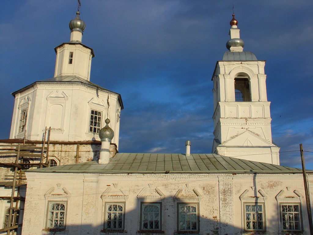 Молотицы. Церковь Успения Пресвятой Богородицы. фасады