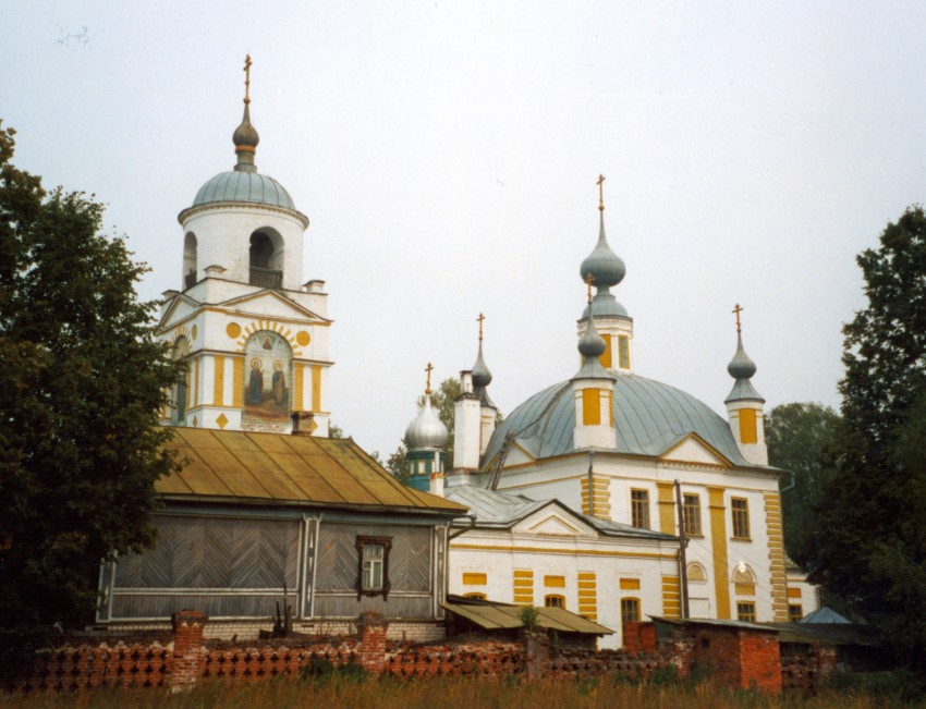 Нагуево. Церковь Покрова Пресвятой Богородицы. фасады, юго-западный фасад