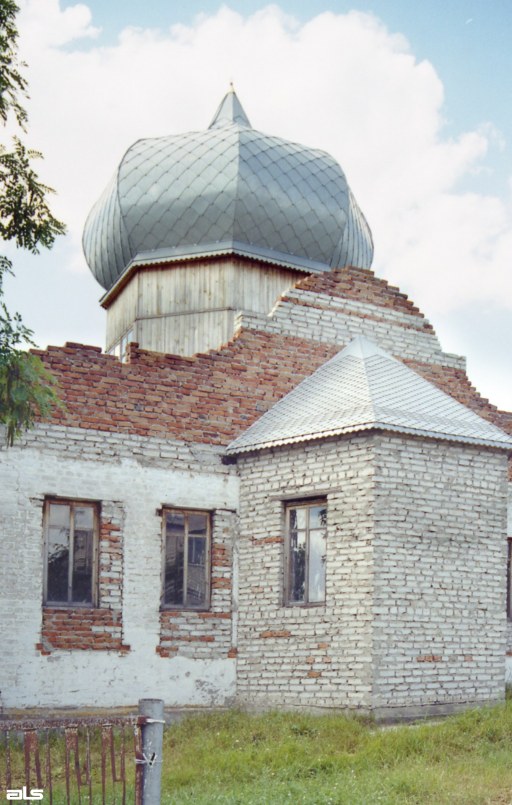 Церковь Троицы Живоначальной, Гусаровка (Изюмский район, Украина, Харьковская область). архитектурные детали, Строящийся храм.