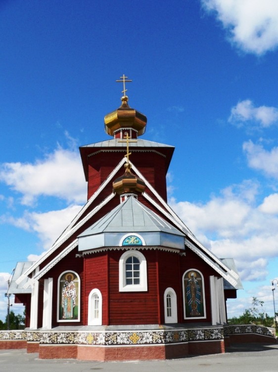 Церковь Серафима Саровского, Новый Уренгой (Новый Уренгой, город, Ямало-Ненецкий автономный округ). фасады