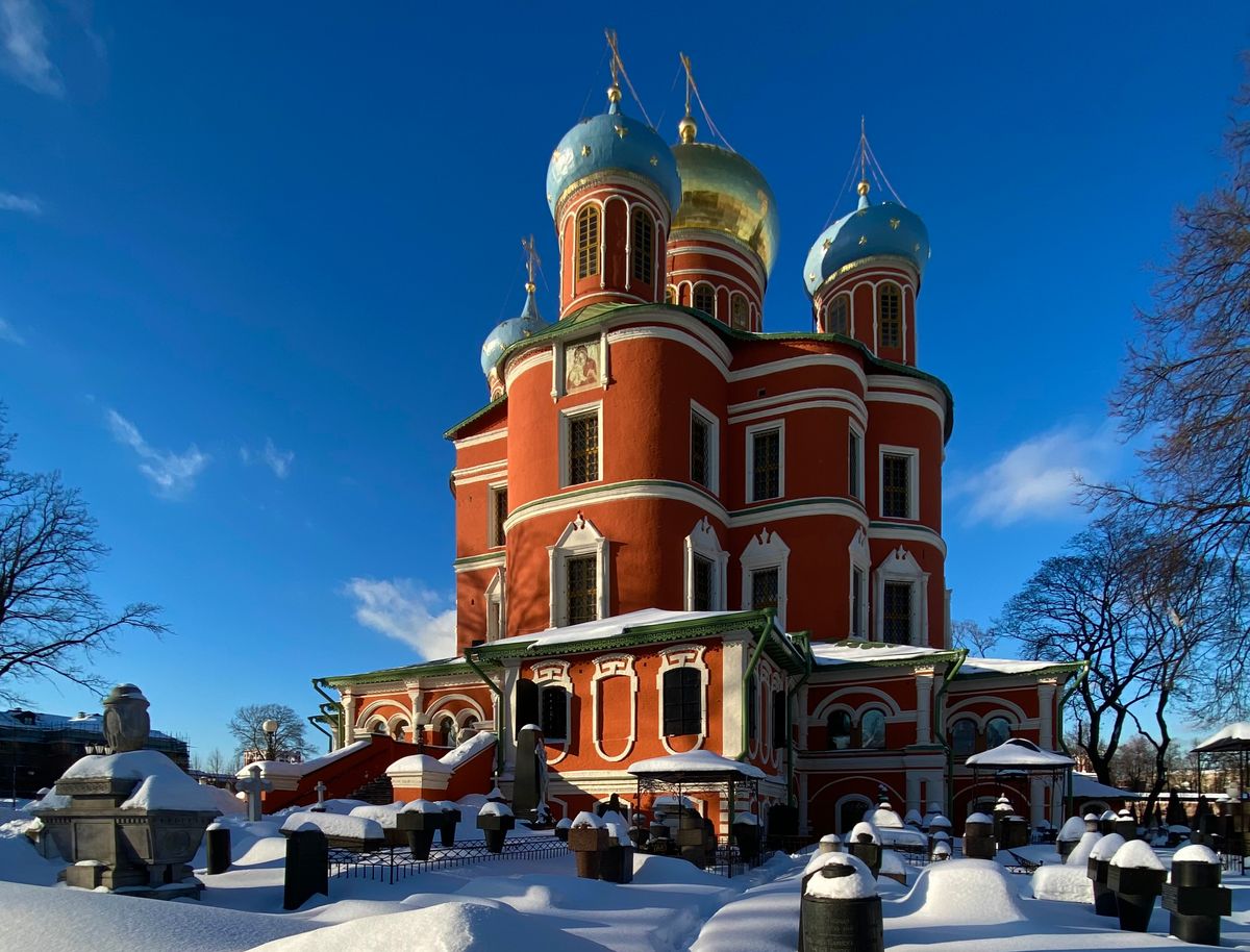 Вид с юго-востока, фасады. Донской монастырь.  Большой собор Донской иконы Божией Матери, Донской (Южный административный округ (ЮАО), г. Москва)