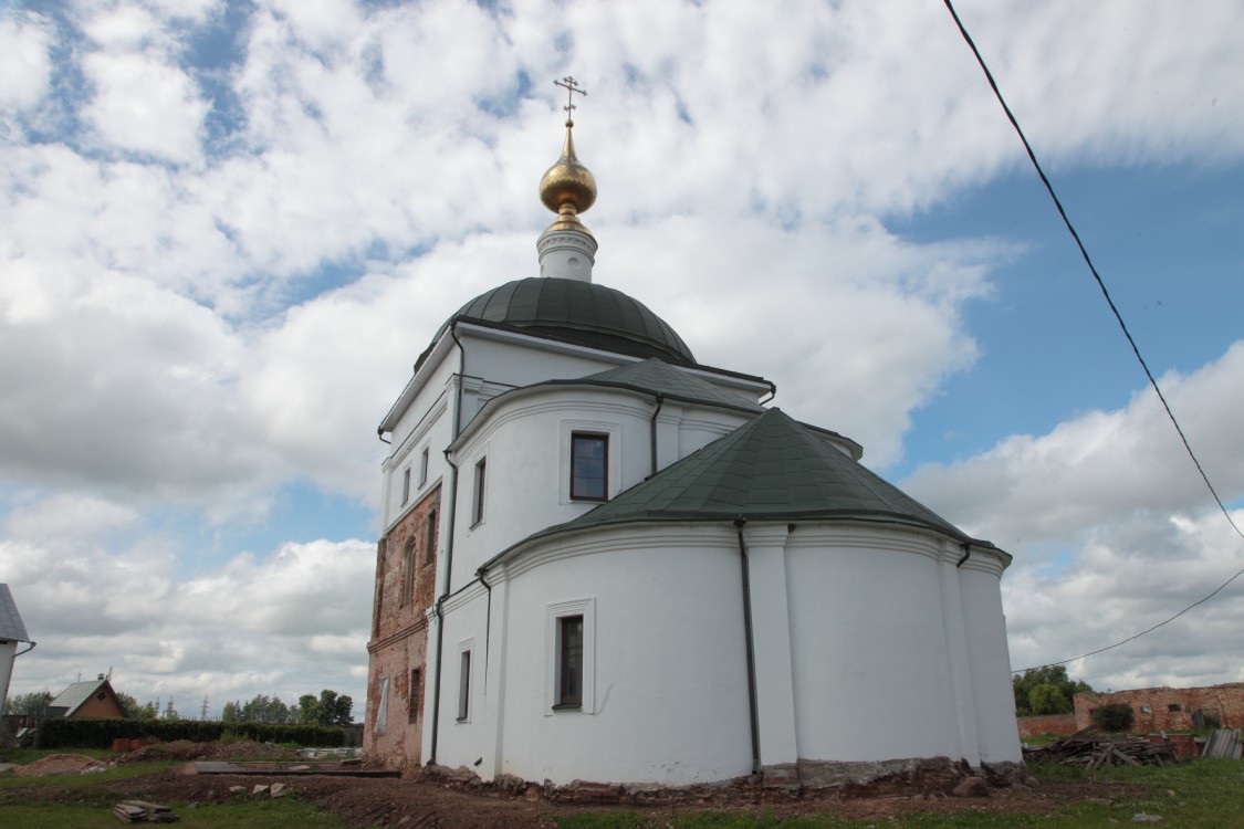Георгиевский монастырь. Церковь Георгия Победоносца, Искра (Мещовский район, Калужская область). фасады
