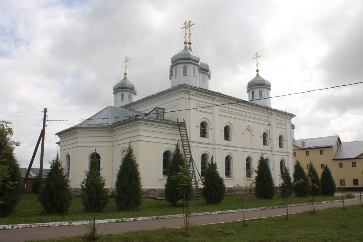 Георгиевский монастырь. Собор Петра и Павла, Искра (Мещовский район, Калужская область). фасады