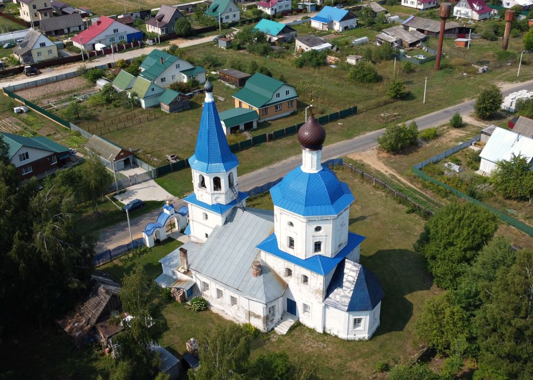 Ельцы. Церковь Покрова Пресвятой Богородицы. общий вид в ландшафте