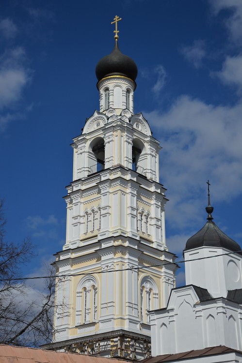 Киржач. Благовещенский женский монастырь. Церковь Всех Святых с колокольней. фасады