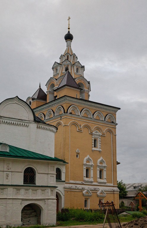 Киржач. Благовещенский женский монастырь. Церковь Спаса Всемилостливого. фасады