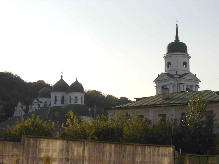 Киев. Вознесенский Флоровский женский монастырь. фасады