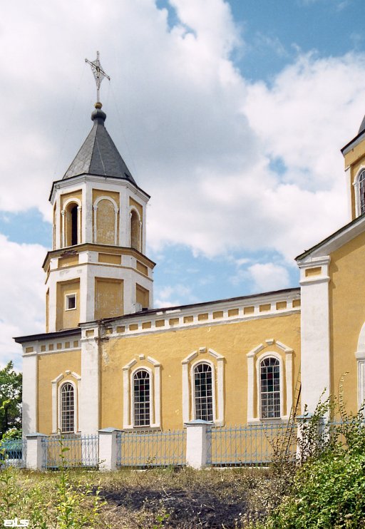 Церковь Успения Пресвятой Богородицы, Сеньково (Купянский район, Украина, Харьковская область). фасады