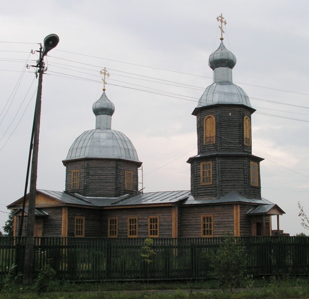 Церковь Троицы Живоначальной (новая), Поддорье (Поддорский район, Новгородская область). фасады
