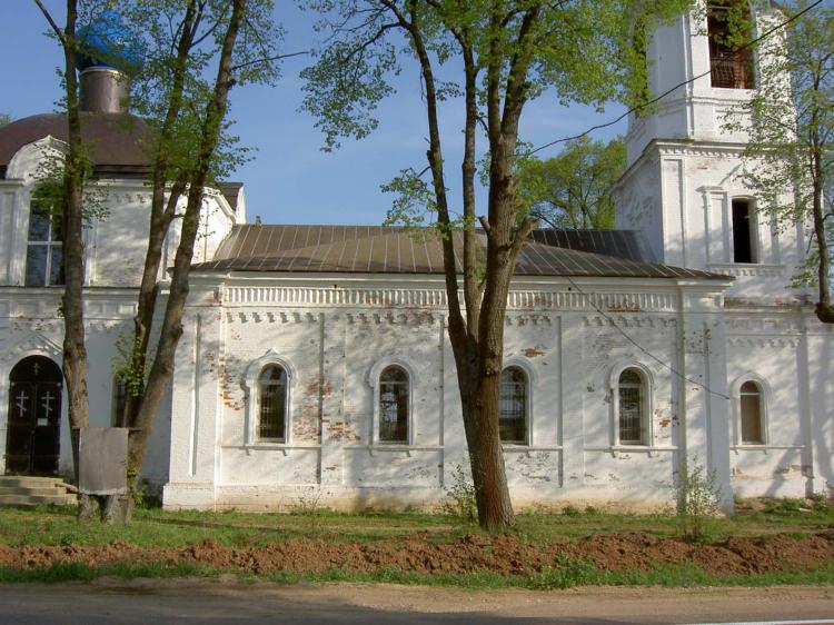 Локотня. Церковь Покрова Пресвятой Богородицы. фасады