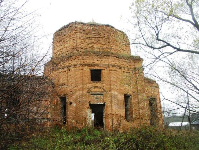 Церковь Троицы Живоначальной, Георгиевское (Калуга, город, Калужская область). фасады, Основной объем храма, вид с юга