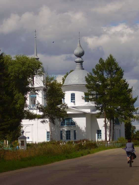 Церковь Сергия Радонежского, Старая Вичуга (Вичугский район, Ивановская область). общий вид в ландшафте