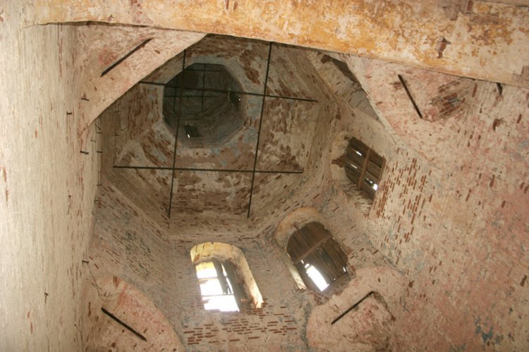 Церковь Петра и Павла, Маслихово (Мещовский район, Калужская область). интерьер и убранство