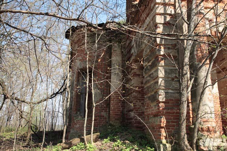 Церковь Николая Чудотворца, Медведки (Мещовский район, Калужская область). архитектурные детали