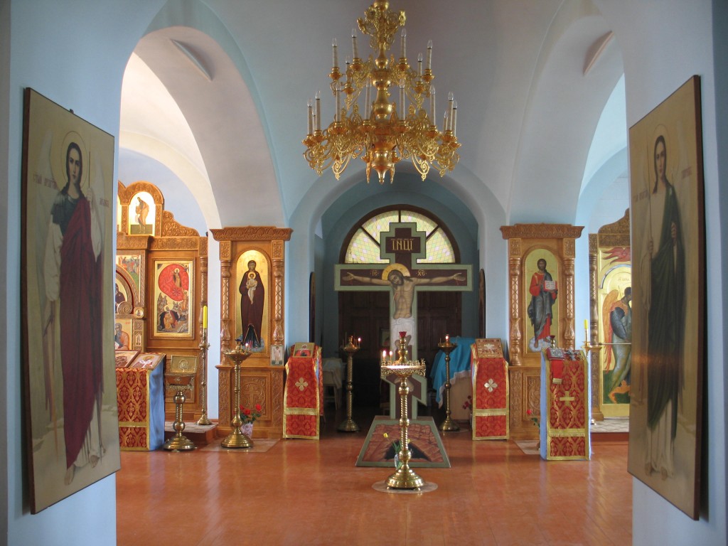 Церковь Тихвинской иконы Божией Матери, Костино (Дмитровский городской округ, Московская область). интерьер и убранство