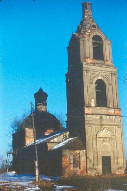 Костино. Церковь Тихвинской иконы Божией Матери. документальные фотографии, фото 1989 г
