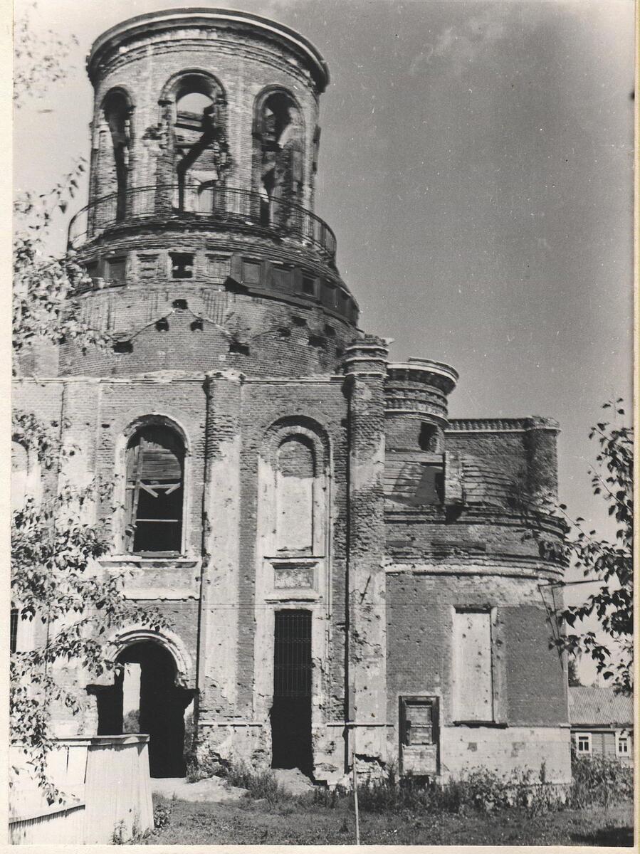 Послевоенное фотография Никольского храма. 1948 г. Из собрания Наро-Фоминского краеведческого музея., архивная фотография. Собор Николая Чудотворца, Наро-Фоминск (Наро-Фоминский городской округ, Московская область)