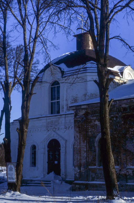 Церковь Покрова Пресвятой Богородицы, Локотня (Одинцовский городской округ и ЗАТО Власиха, Краснознаменск, Московская область). фасады