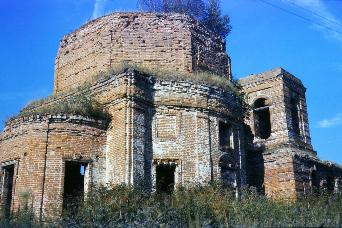 Церковь Троицы Живоначальной, Георгиевское (Калуга, город, Калужская область). фасады