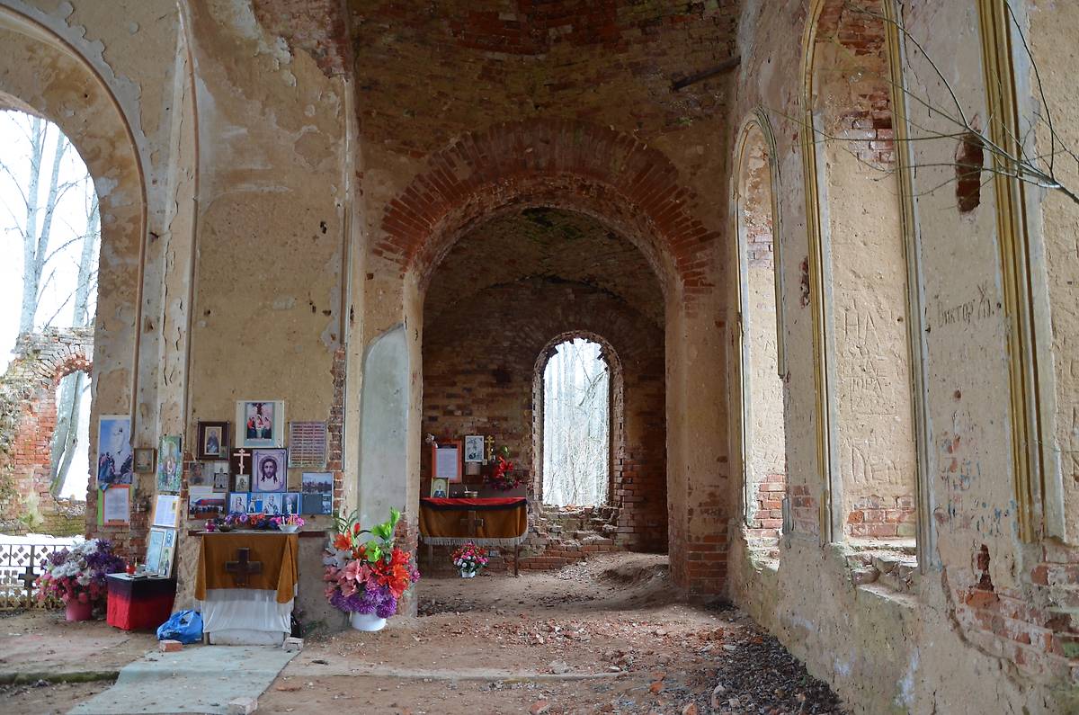 Южный придел, интерьер и убранство. Церковь Вознесения Господня, Большая Каменка (Калуга, город, Калужская область)