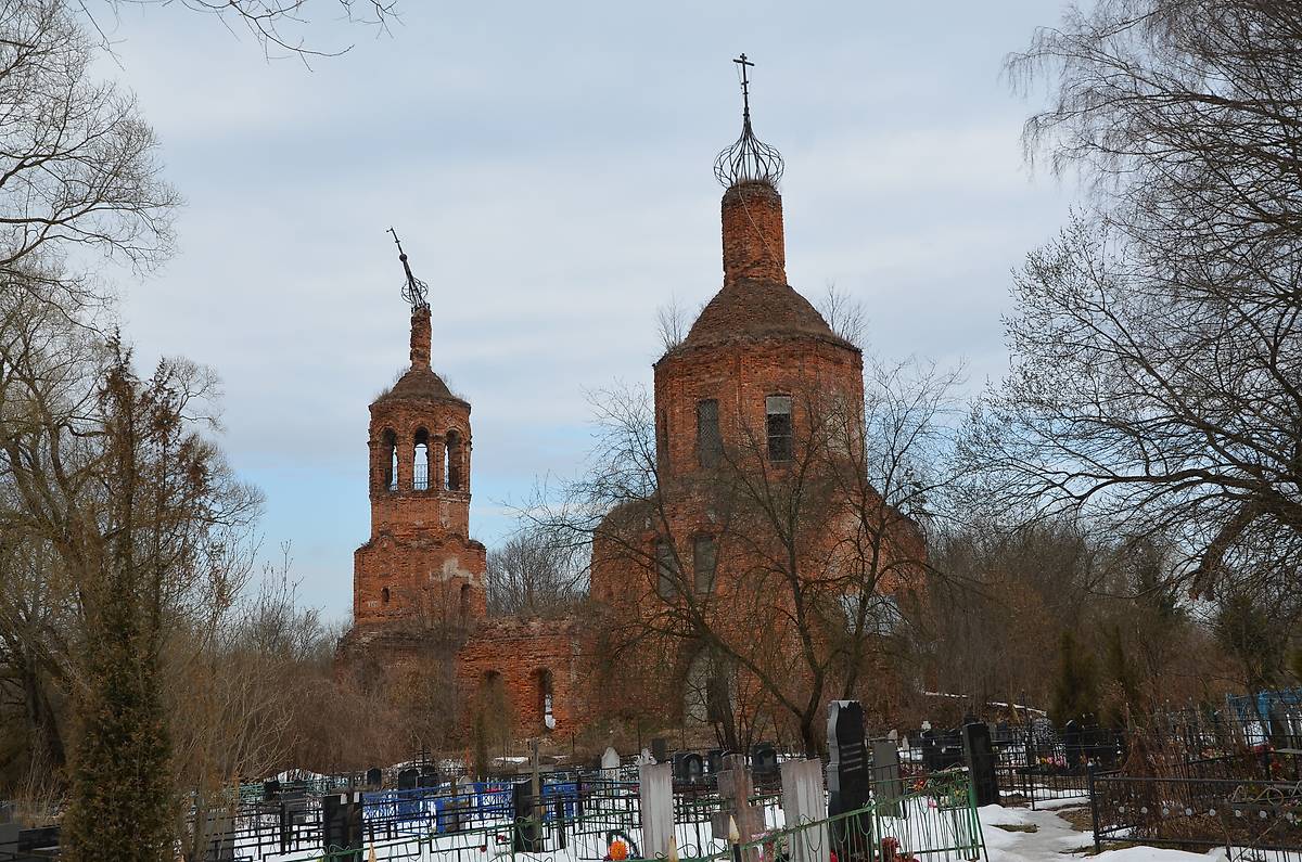 Вид с юго-востока, фасады. Церковь Георгия Победоносца на Поляне, Галкино (Калуга, город, Калужская область)