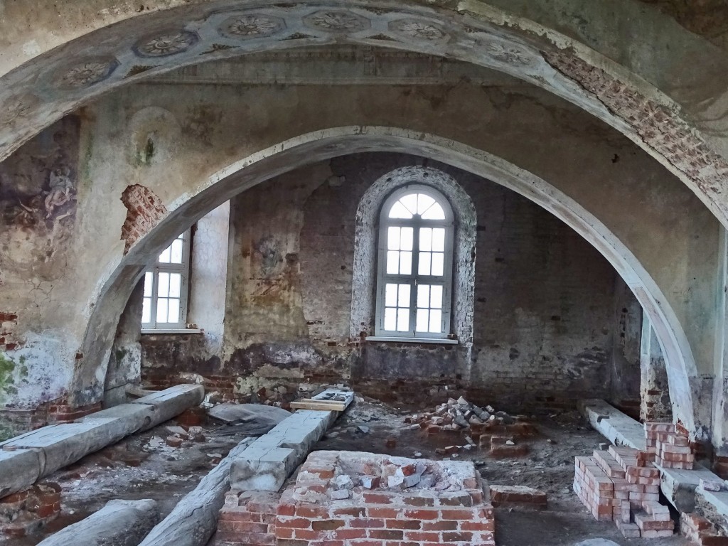 Церковь Богоявления Господня, Еськи (Бежецкий район, Тверская область). интерьер и убранство