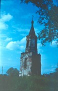 Церковь Покрова Пресвятой Богородицы, 1994<br>, Красная Заря, Вышневолоцкий район и г. Вышний Волочёк, Тверская область